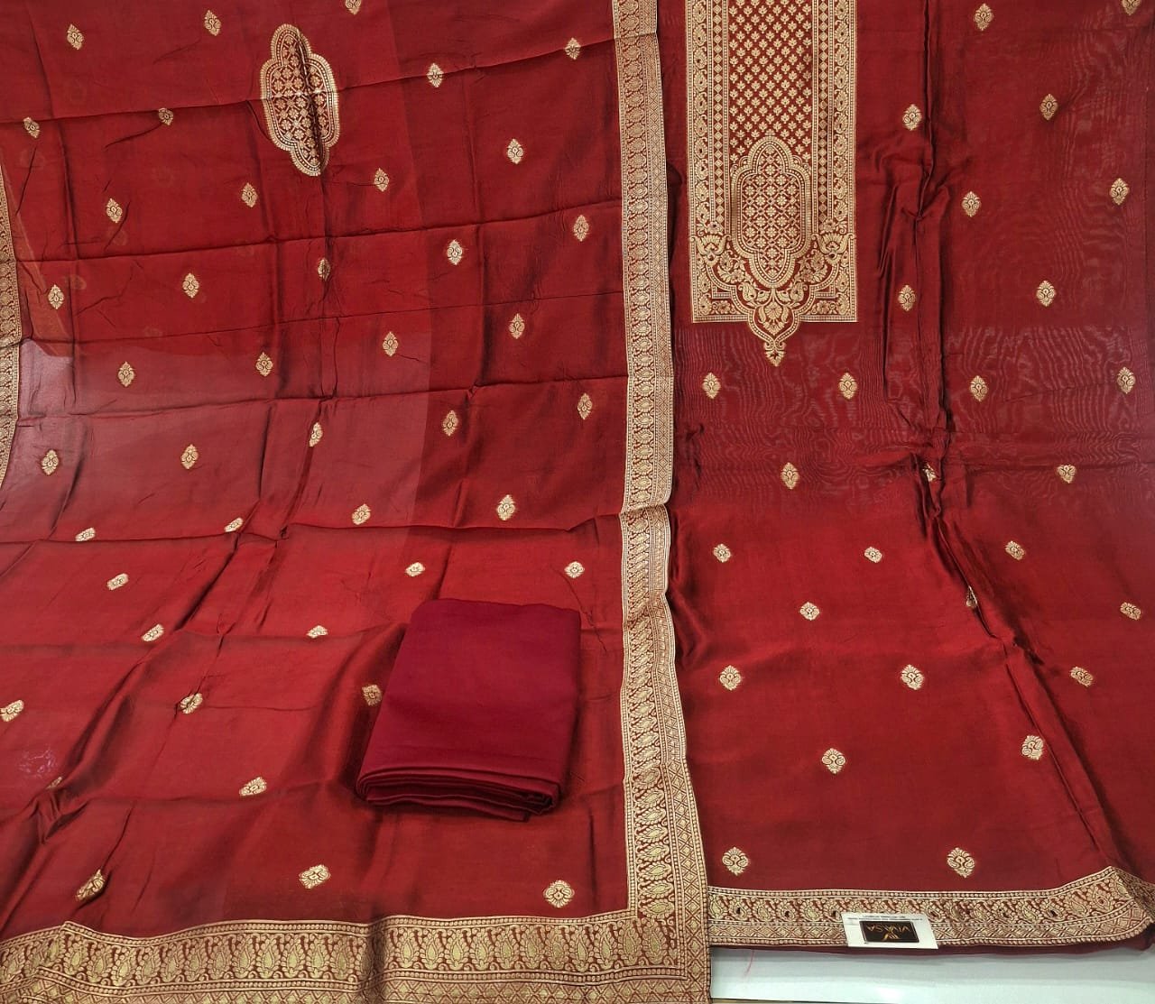 Silk Suit 540822/80004122 - Image 2